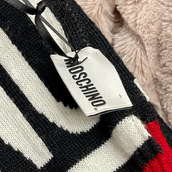 NWT Moschino Scarf - Picture 2 of 4